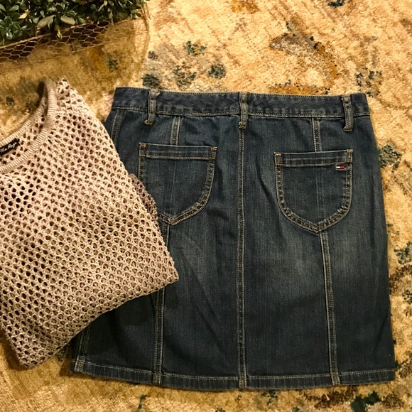 Tommy H Jean Miniskirt - Picture 3 of 3